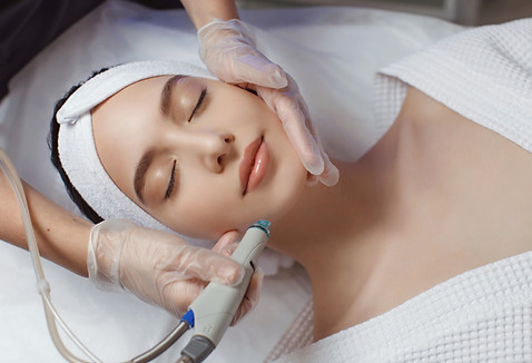 hydrafacial in markham 海菲秀水飞梭.jpeg