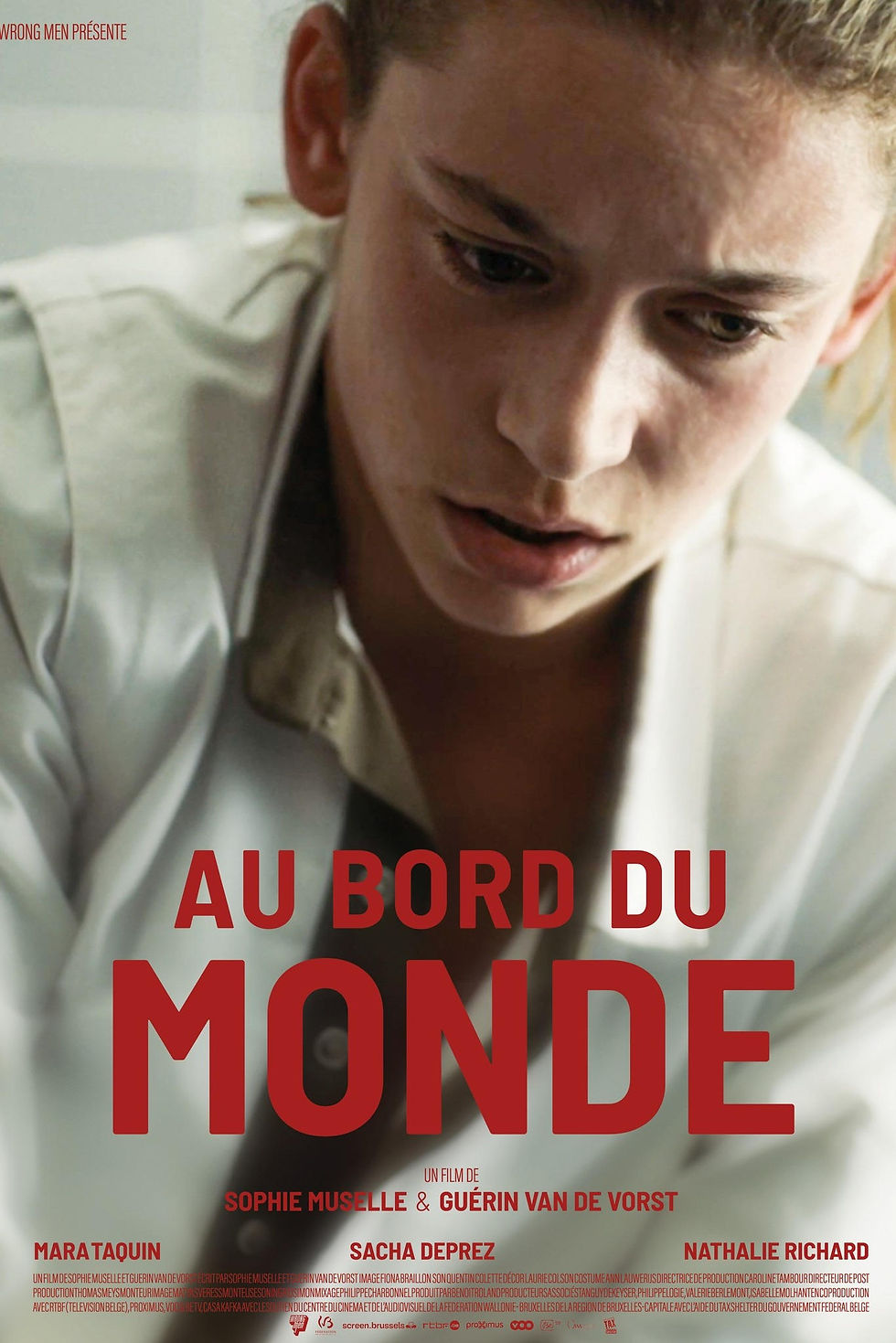 AU BORD DU MONDE