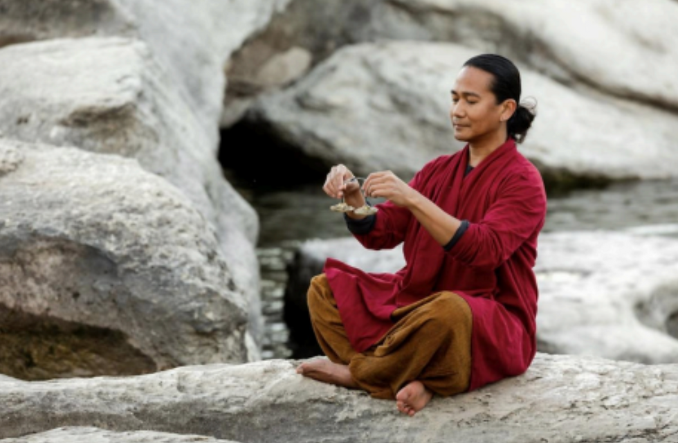 The Healing Power of Sound – A Transformational Workshop by Nell-e, Soundologist