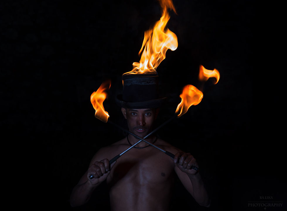 Fire Show Solomon Solgit