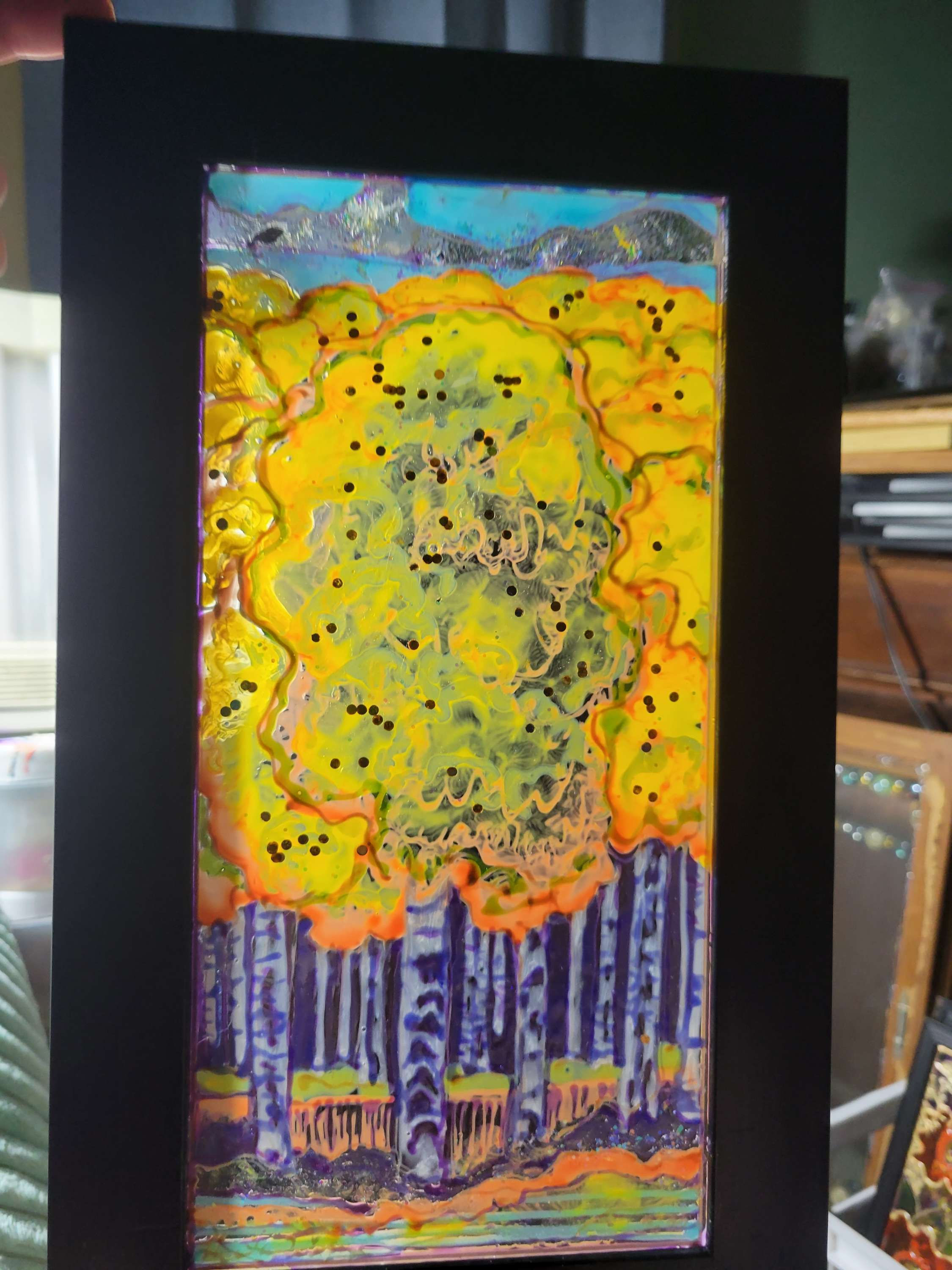 HAND-PAINTED STAINED GLASS ART45-115.00$