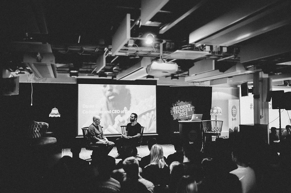 Samtalsexperten Navid Modiri i samtal med Spotifys Daniel Ek under Spotify Tech Fest