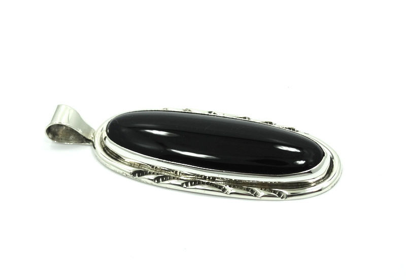 Thumbnail: Hopi Indian CT CAROLINE TAWANGYAOUMA Large Sterling Silver Black ONYX Pendant