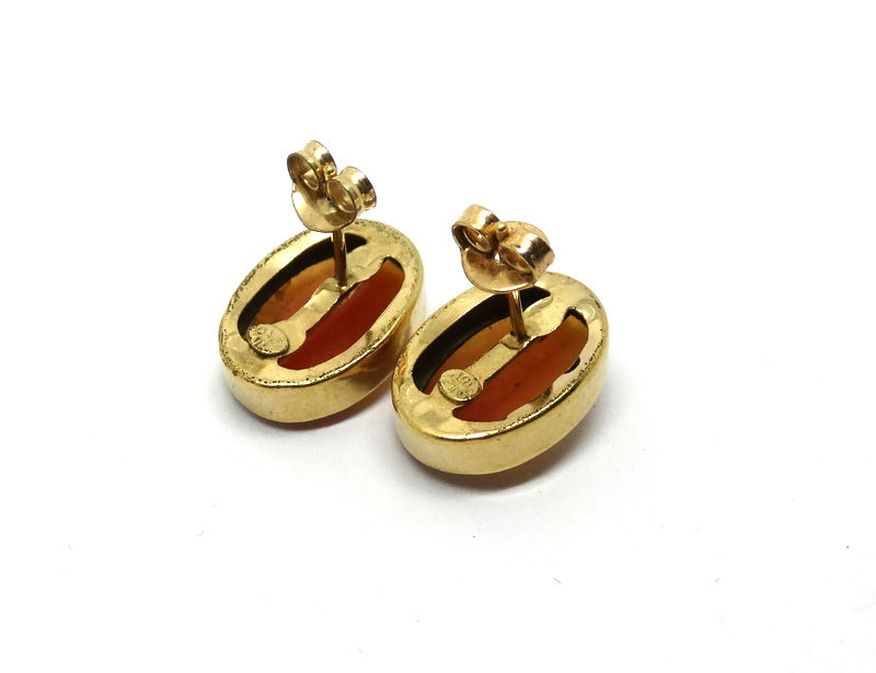 Thumbnail: Antiquity Vintage GF V.D. Lady Cameo Stud Earrings