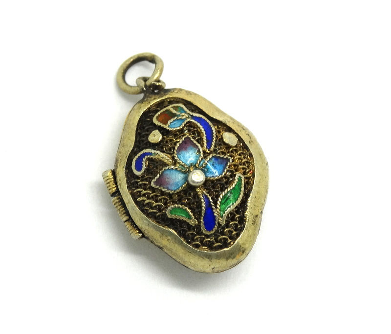 Thumbnail: Vintage CHINESE Gold Gilt Silver Enamel Locket