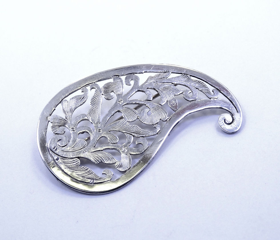 Thumbnail: 1940's (X) Polynesian Philippines Floral Etched Sterling Silver Brooch Pin
