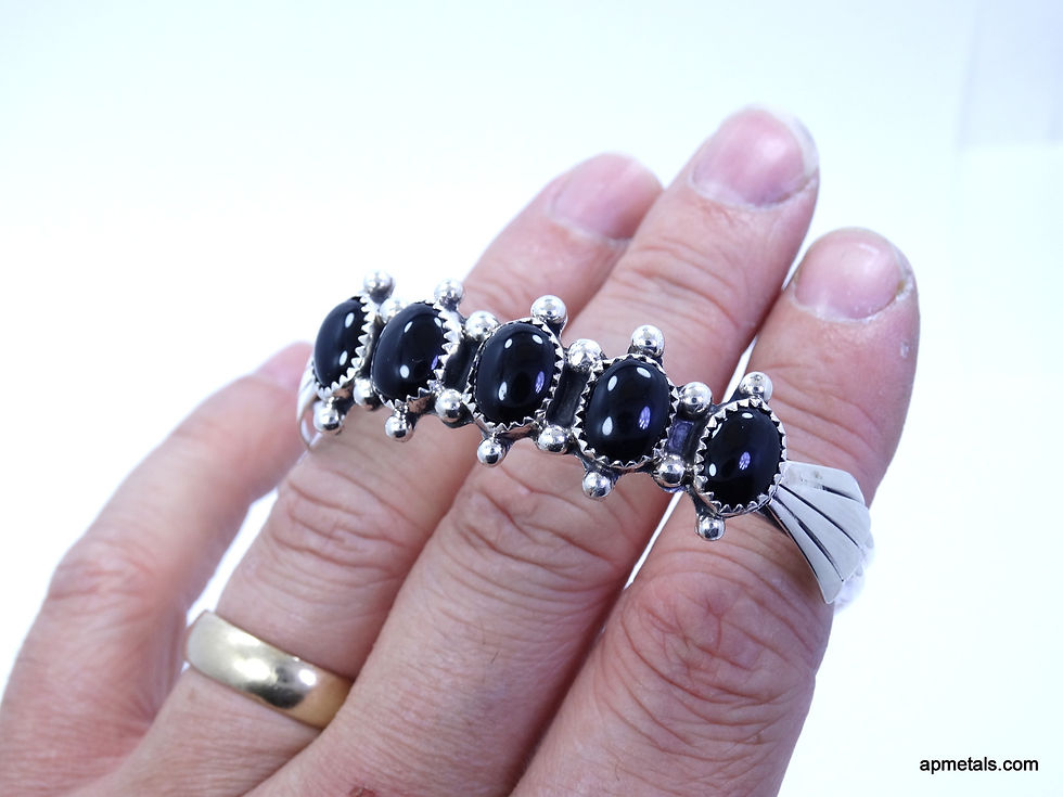 Thumbnail: Vintage Native American Navajo Sterling Silver Black Onyx Cuff Bangle Bracelet