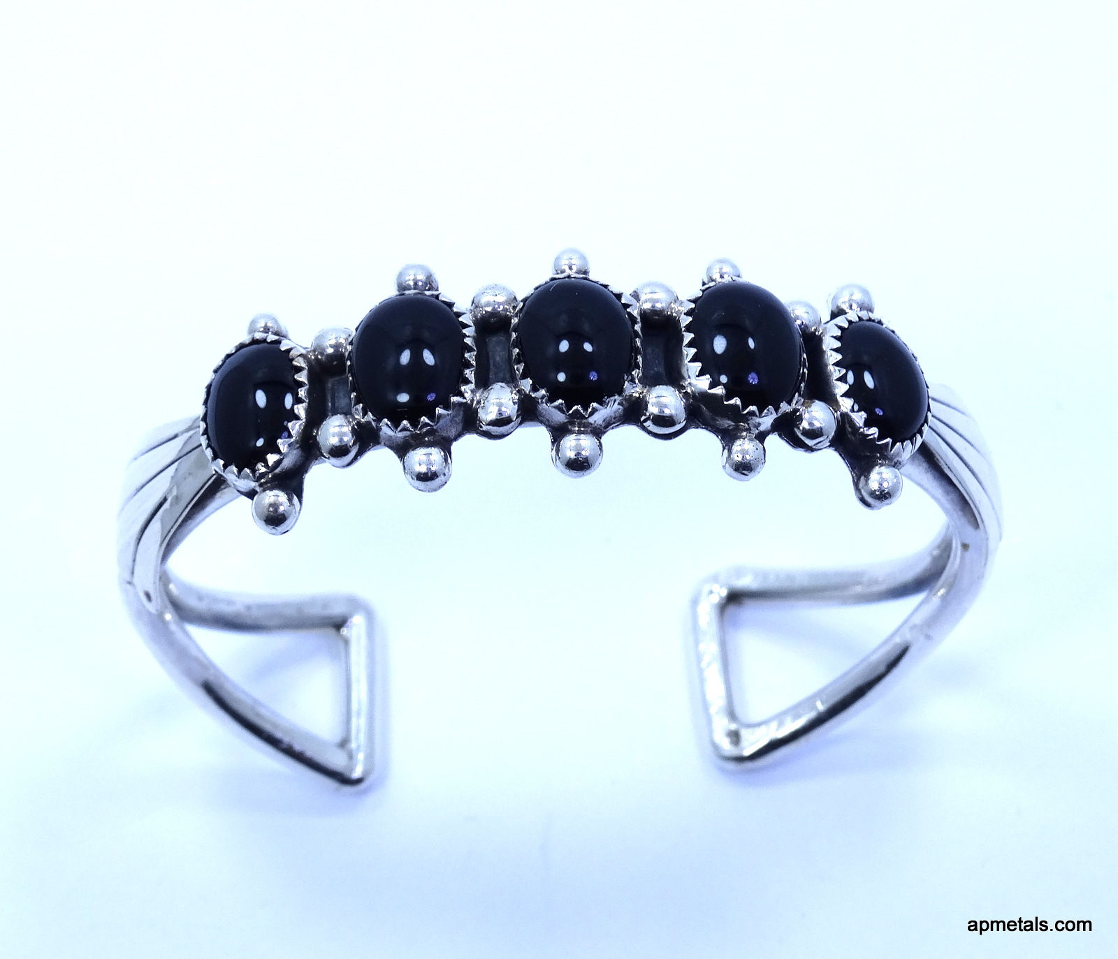 Vintage Native American Navajo Sterling Silver Black Onyx Cuff Bangle Bracelet