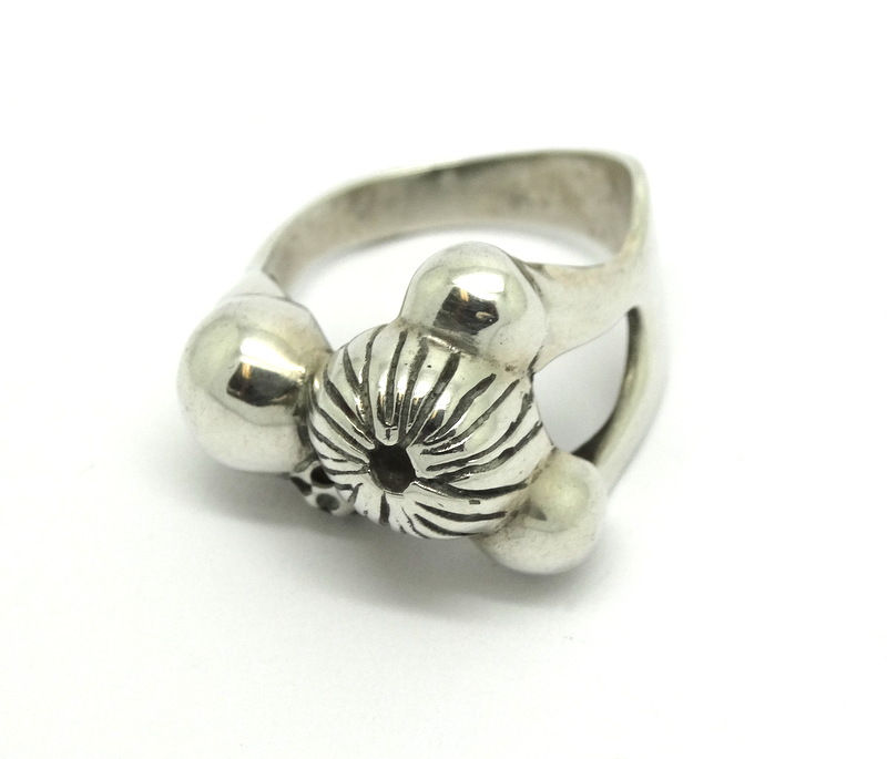 Thumbnail: Modernist ERS Mushroom top 925 Silver Ring