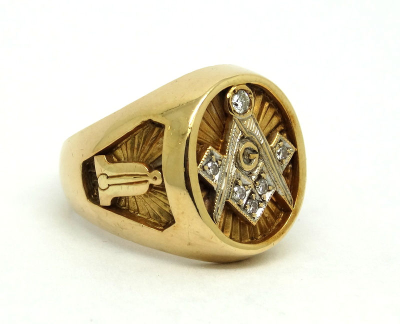 Thumbnail: Freemasonic SQUARE COMPASS 14K Gold Diamond Ring