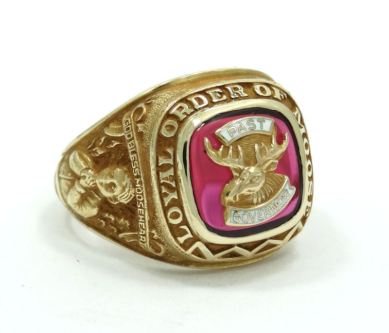 Thumbnail: Vintage LOOM Freemason LOYAL ORDER OF MOOSE 10K "PAST GOVERNOR" Ring 9-3/4