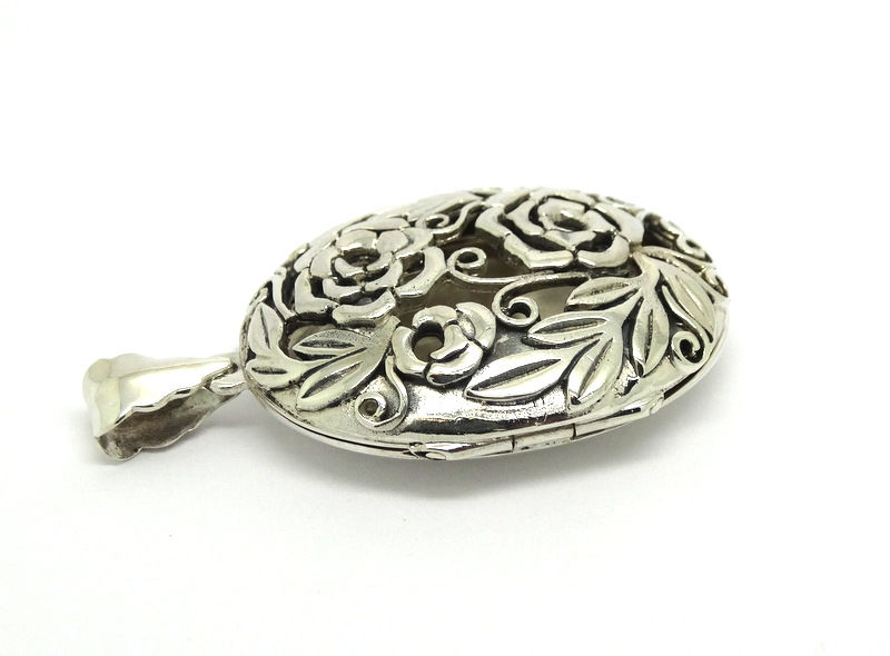 Thumbnail: AML Sterling Silver Flower Motif Cut-Out LOCKET Pendant