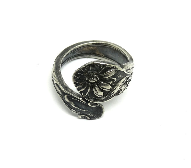 Thumbnail: Sterling Silver AG Bypass Floral Spoon Ring S-8.5