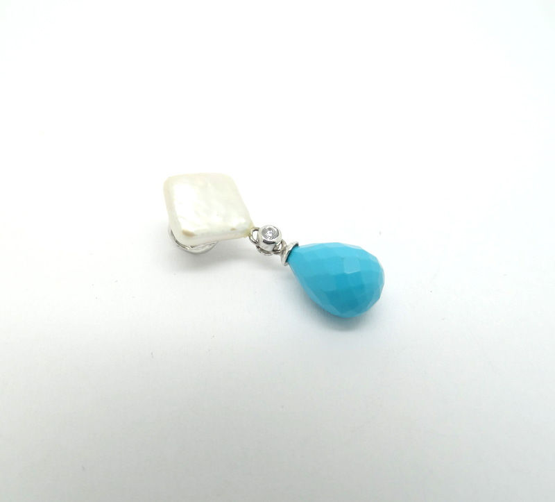 Thumbnail: Cute Sterling Silver Stoned Drop Pendant
