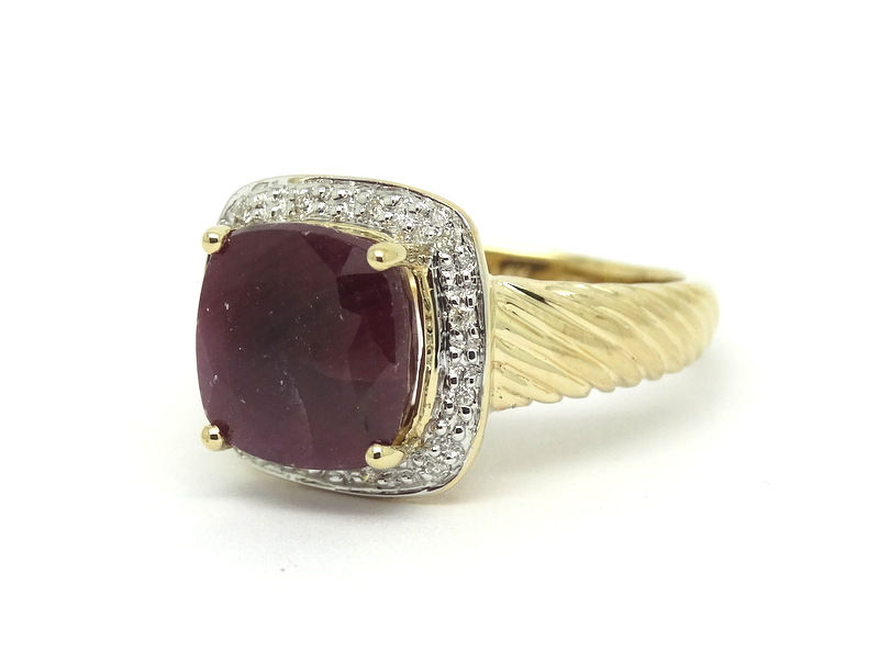 Thumbnail: 4+ Ct Red Natural RUBY CJ 14k Yellow Gold Diamond Halo Ring