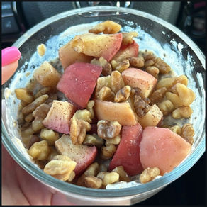 Apple Cinnamon Protein Overnight Oats