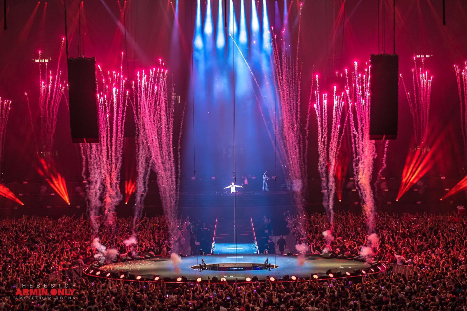 Armin van Buuren, Amsterdam Arena