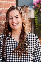 Lindsay Hebert headshot.jpg