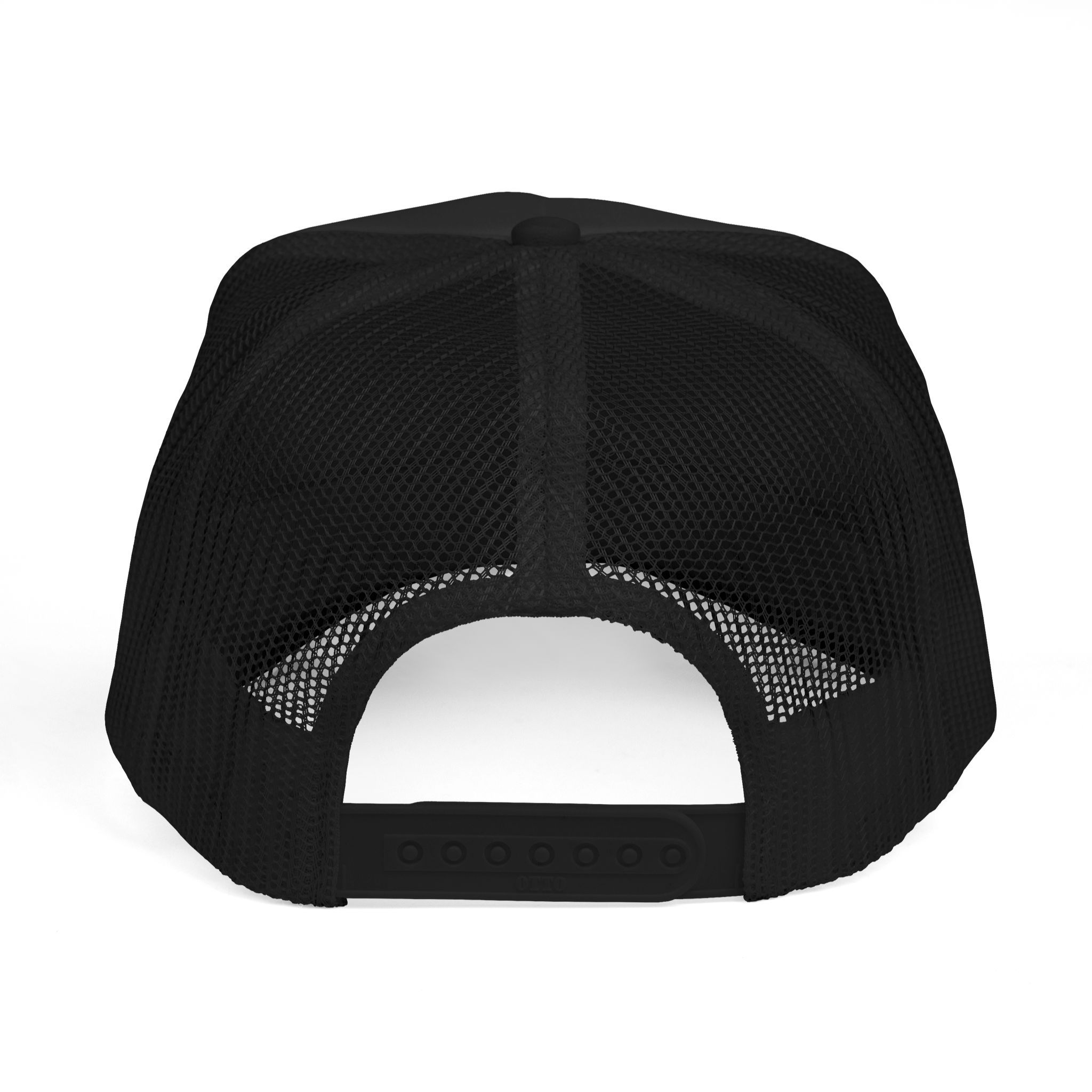 Black mesh trucker hat "dystopia NO" — Incisiv bold protest cap