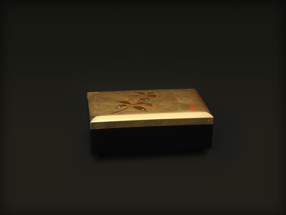 Thumbnail: Gold Leaf Orgel Lacquerware