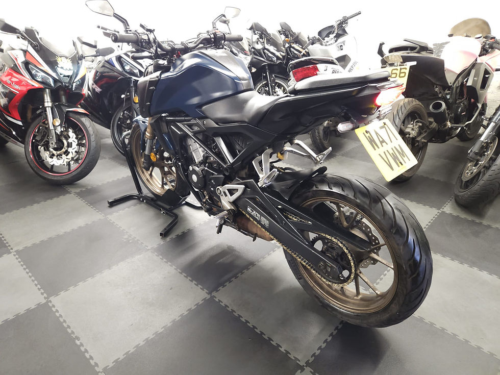 Thumbnail: Honda CB125R 2021 ABS 