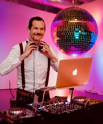Hochzeits DJ MR. GOODTIME.jpeg
