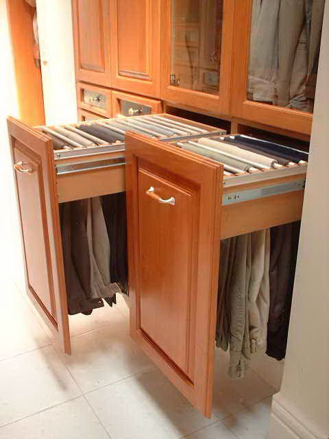 Cajón pantalonero