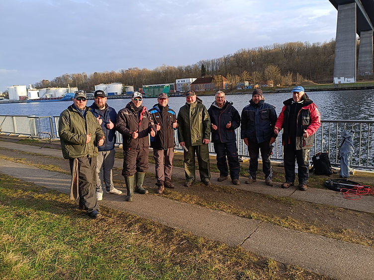 Gruppenbild_Vorstandsangeln_Hering_2026.jpeg