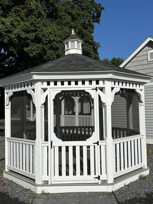 Gazebo Reeds Ferry Concord