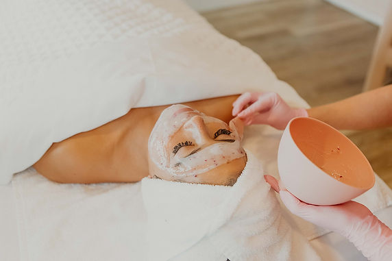 Honolulu-Acne-Treatments-Waxing-The-Glow-Spot-Hawaii-_0125.jpg