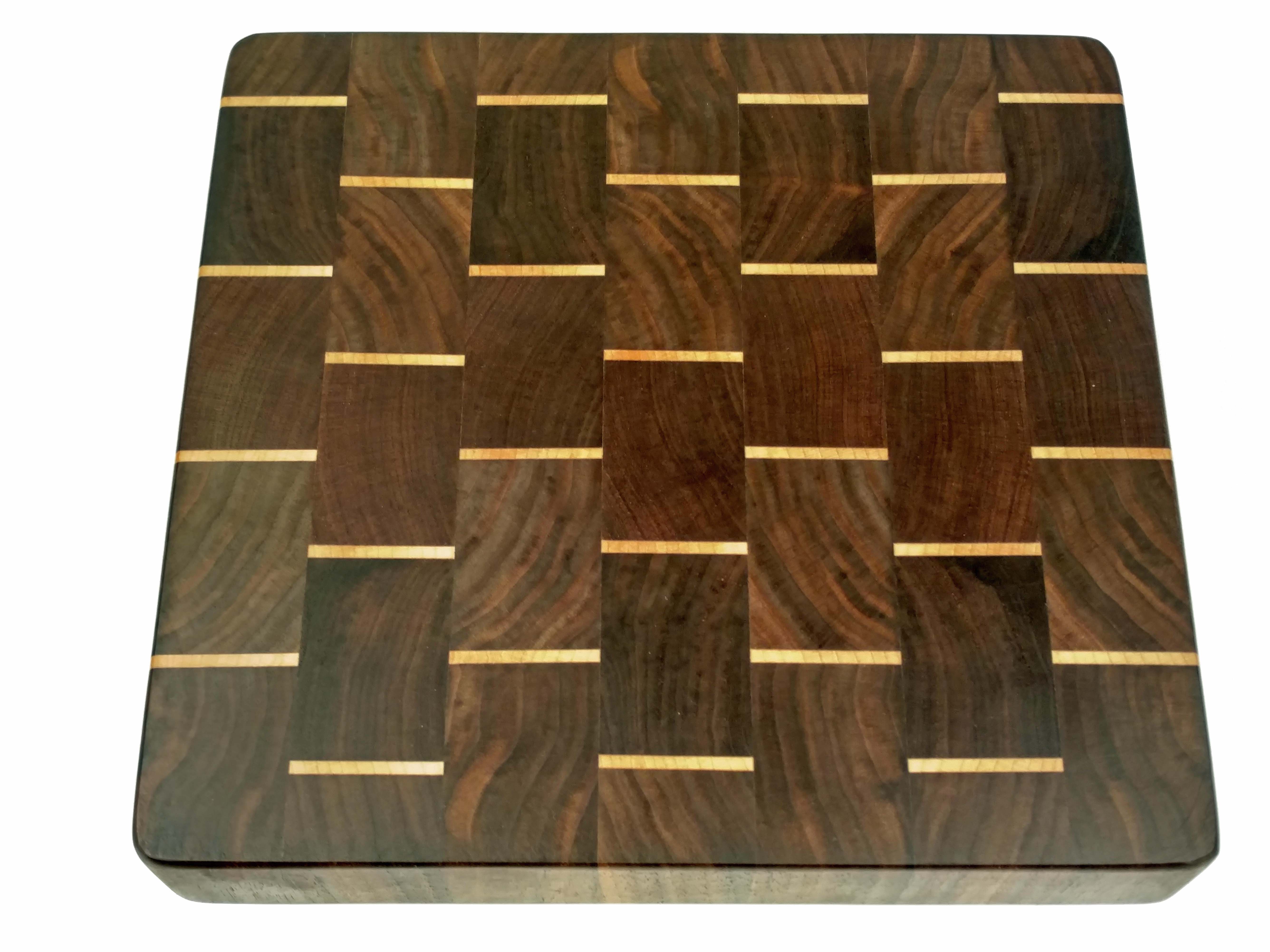 Cutting Board | Walnut w/ Maple