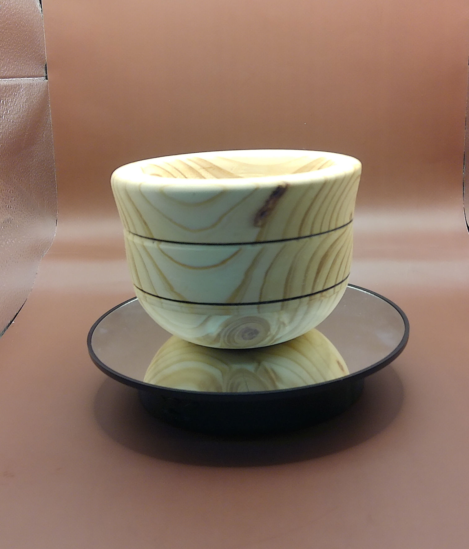Pine bowl