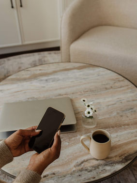 7 Essential Elements to Include on Your Contact Page