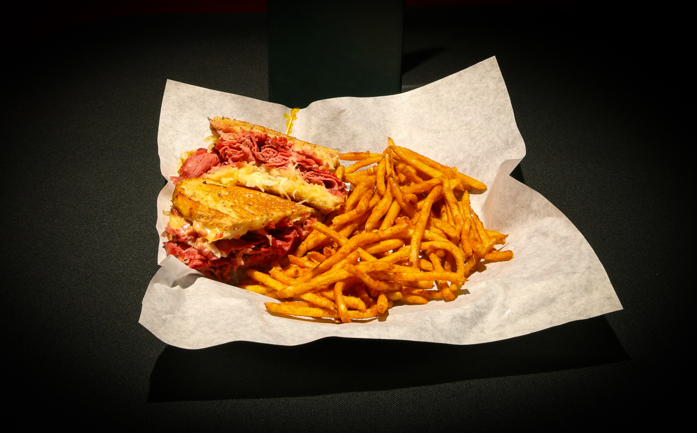 Grumpy's Grill Burgers Baskets Beer Tucson