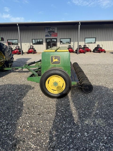 Thumbnail: JOHN DEERE 8300 GRAIN DRILL (13552)