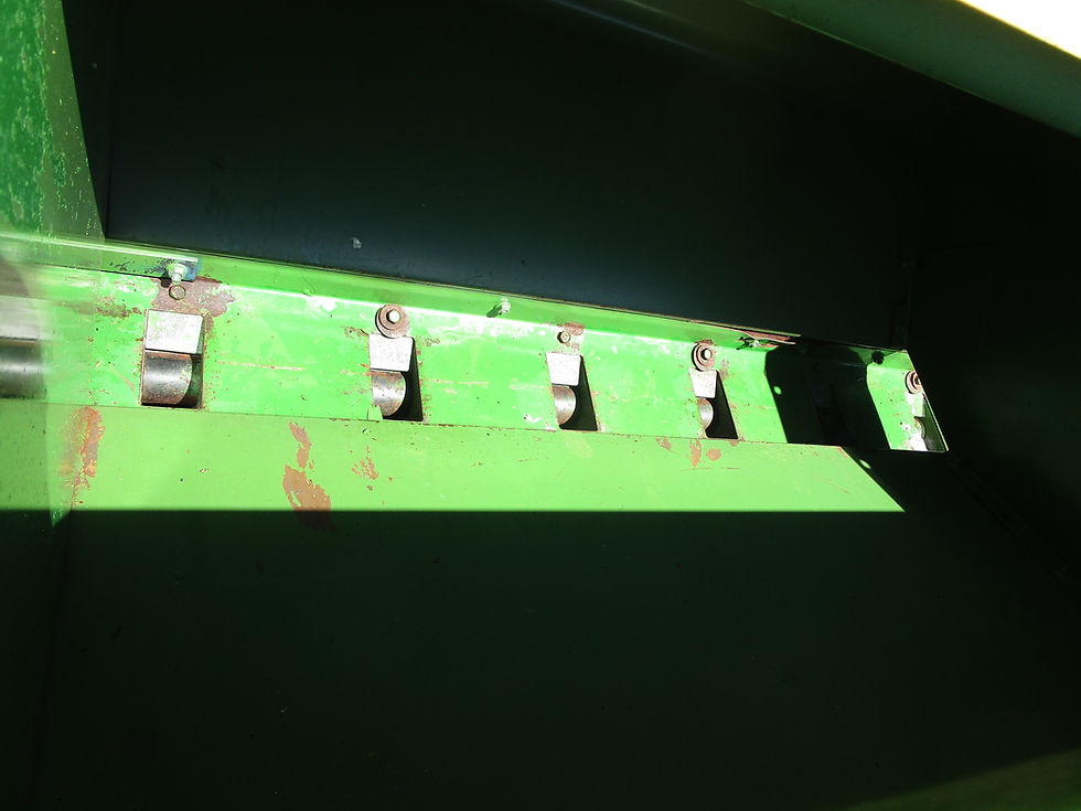 Thumbnail: JOHN DEERE 8300 GRAIN DRILL (13467)