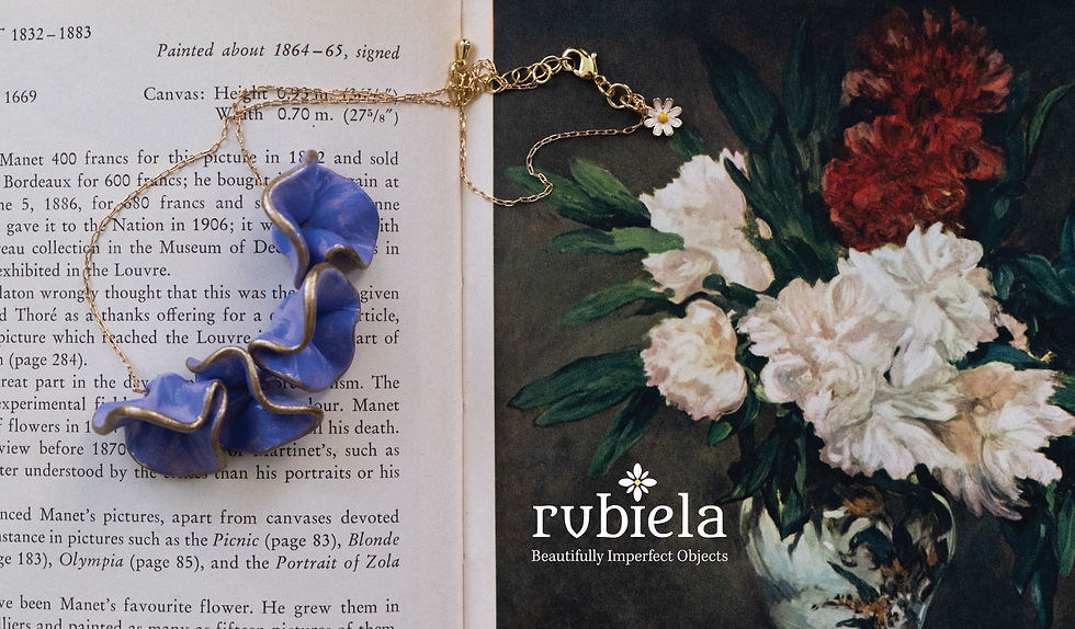Rubiela_Wearable_Art_Book_and_Contigo.jpg