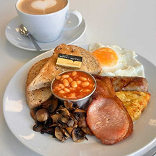 Freshly-Cooked-English-Breakfast.jpg