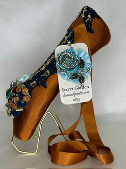835 Secret Garden
