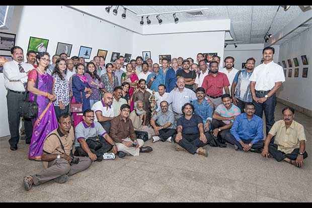 201606010140163376_Amateurs-pros-under-t