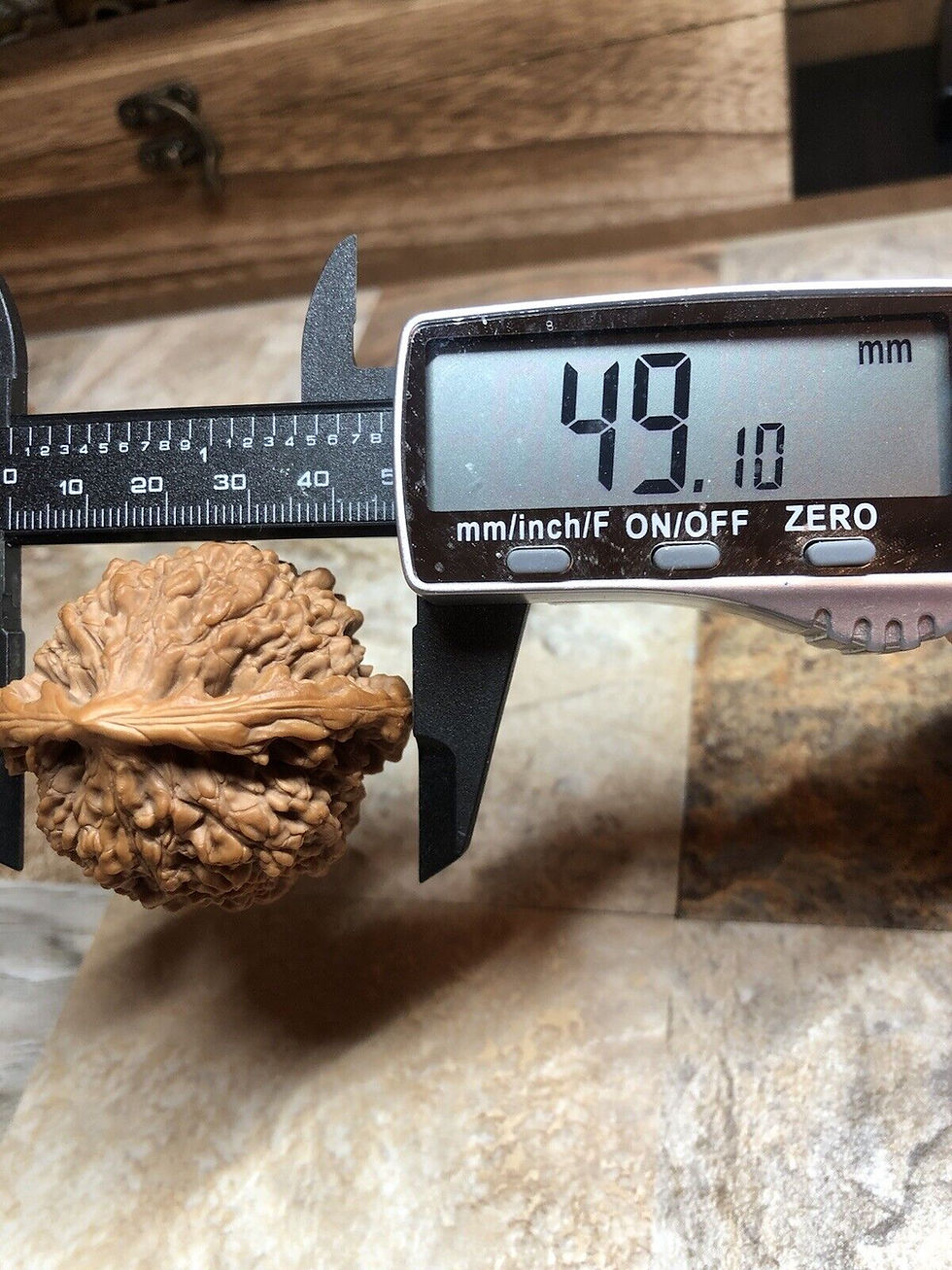 Thumbnail: 49×42×39mm Health Walnuts with Kylin Pattern