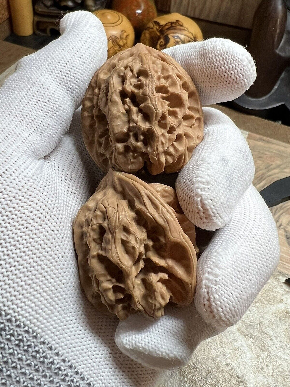 Thumbnail: 38.5×38×41mm Superior Matched Chinese Health Walnut Pair