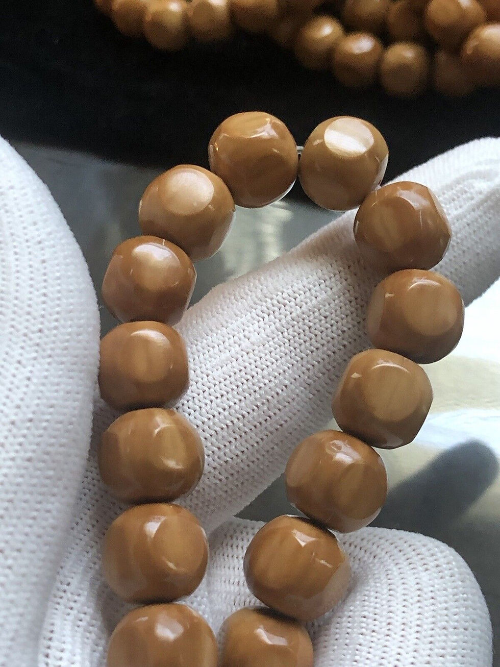 Thumbnail: 11×10mm 6-Faced Hedgehog Walnut Bracelet