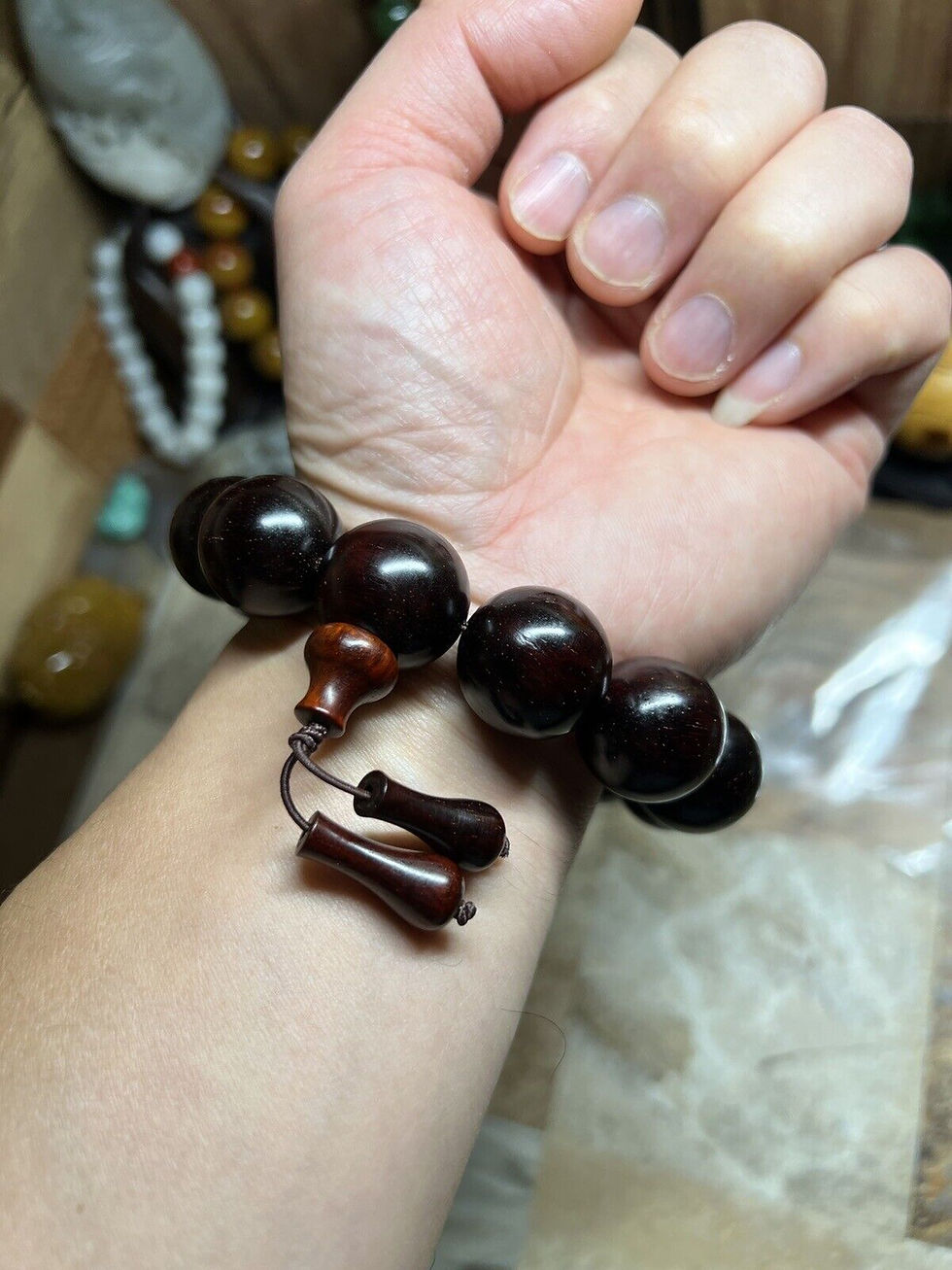 Thumbnail: 20mm Indian Small Leaf Red Sandalwood Bracelet