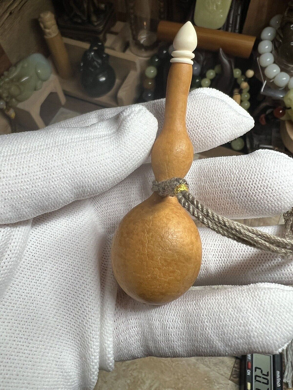 Thumbnail: 84×27×13mm Ant Belly Gourd Pendant