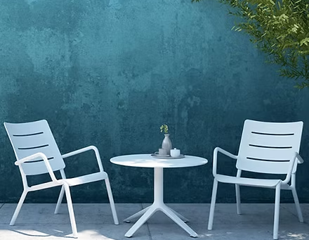 OUTO Seating: The Ultimate Indoor-Outdoor Solution for Businesses