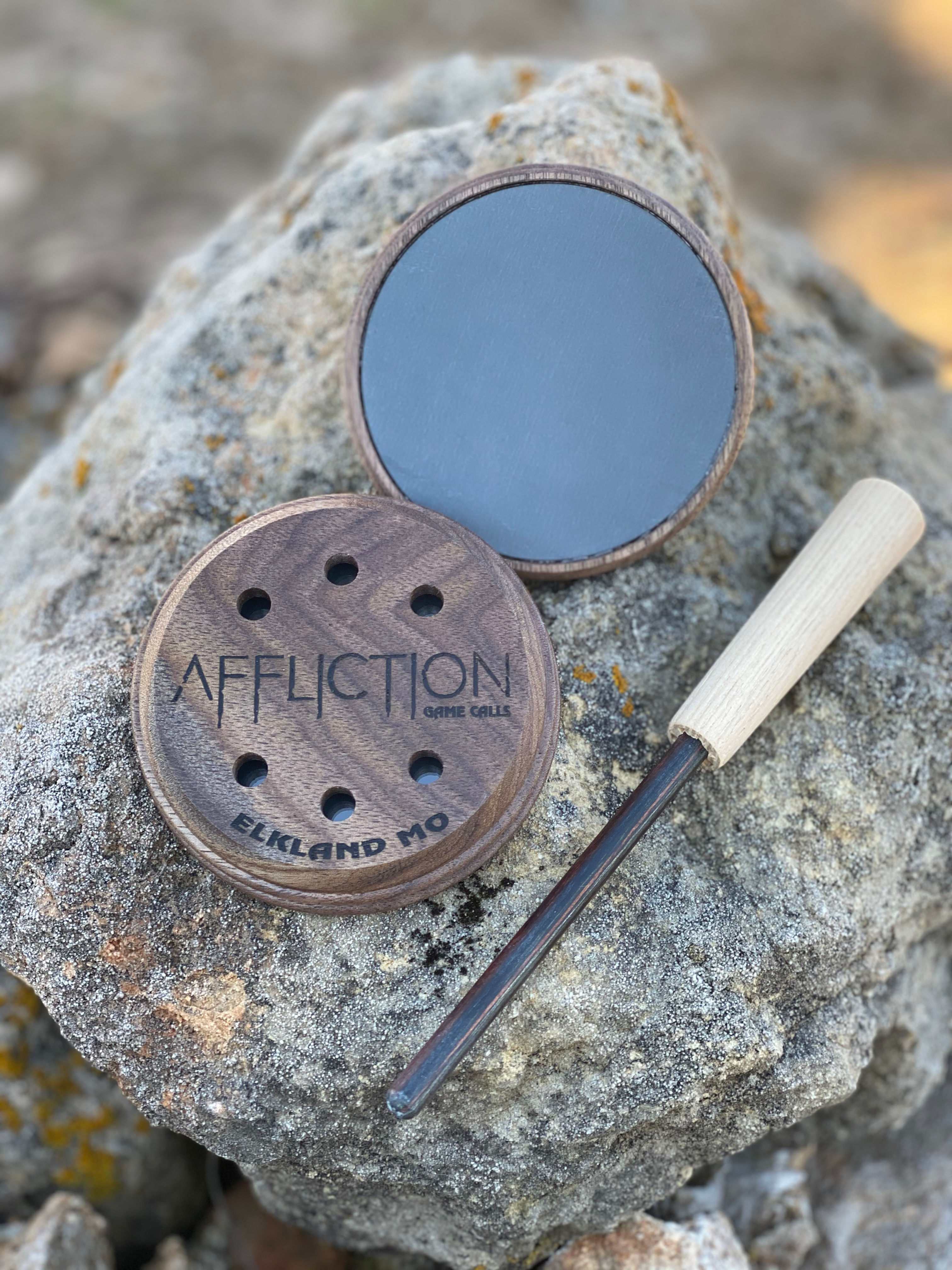 Affliction Walnut Slate Pot Call