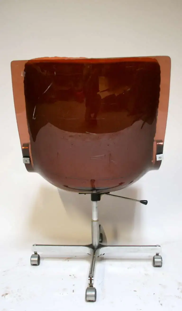Miniature : Fauteuil Raphaël (1912-2000), plexiglas, métal et tissu, vers 1970, France