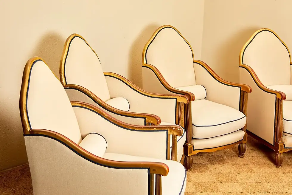 Miniature : Ensemble de 4 bergères Art Deco, bois sculpté et doré, vers 1925, France