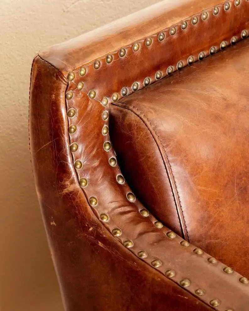 Miniature : Dans le style de Jean-Michel Frank, canapé en cuir, vers 1930, France